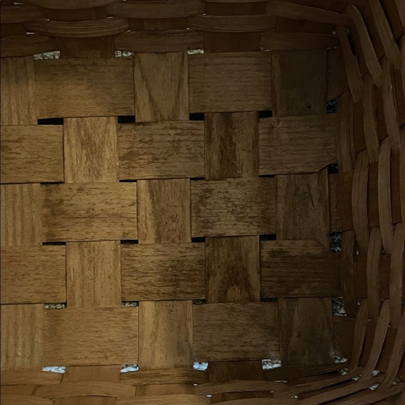 Basketville Putney Vermont Vintage Rustic Tan Woven Storage Picnic Basket - Picture 6 of 16